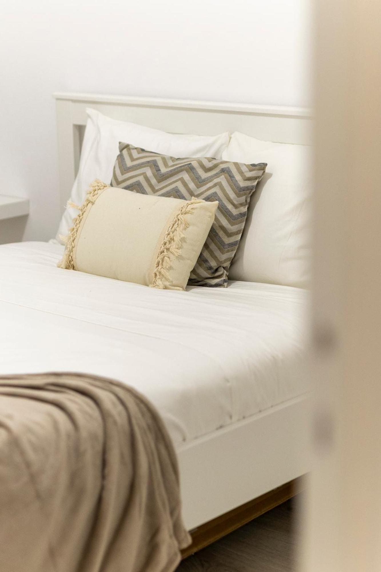 Apartamento Goa Amadora Luaran gambar