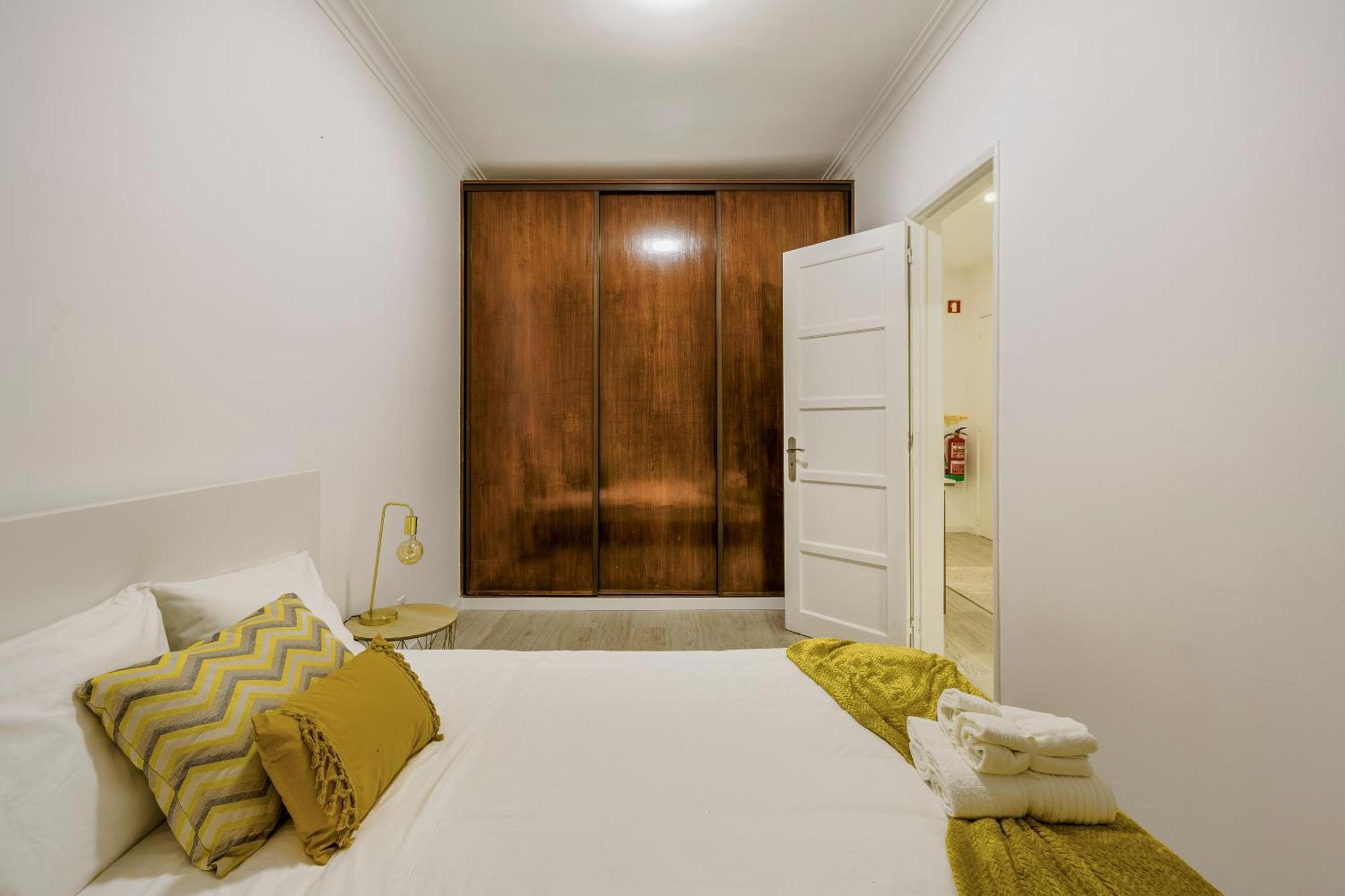 Apartamento Goa Amadora Luaran gambar